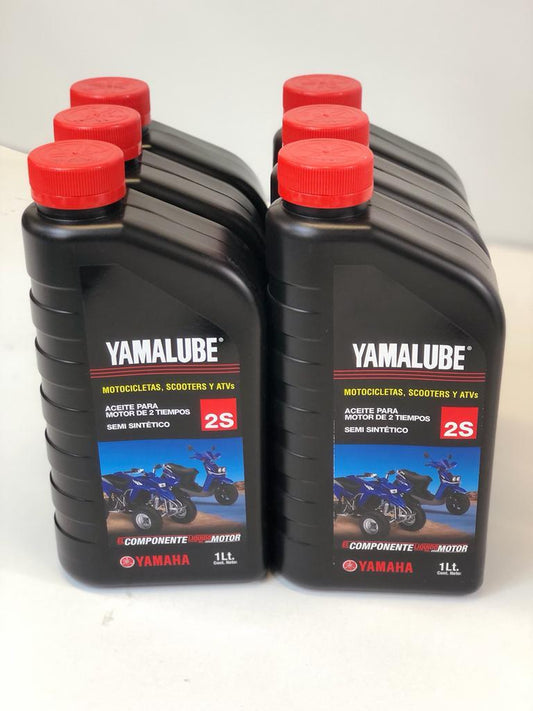 Aceite Yamalube para motor de 2 tiempos caja 6 pzas.